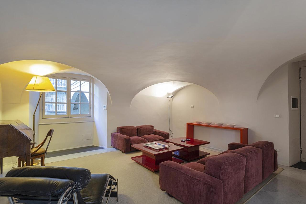 Garibaldi Glamorous Apartment By Wonderful Italy Генуа Екстериор снимка