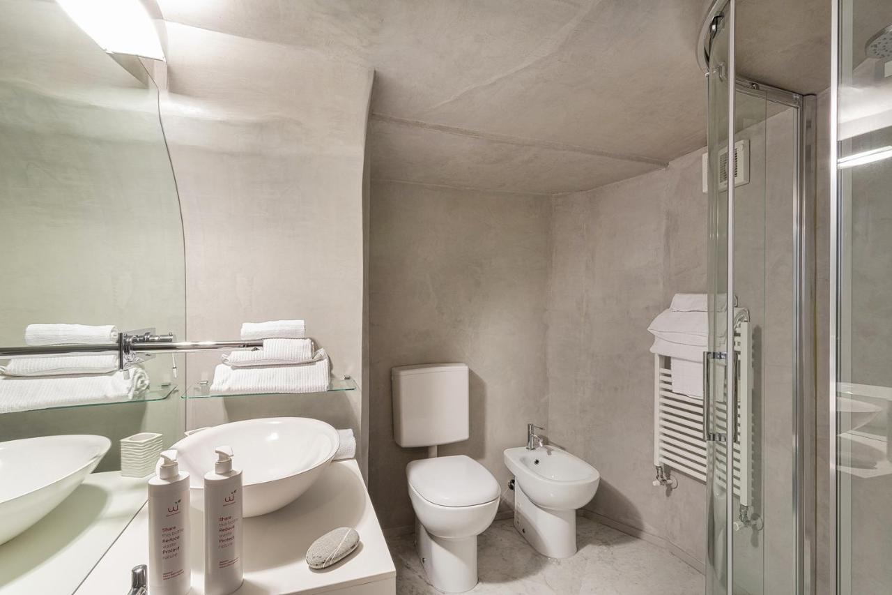 Garibaldi Glamorous Apartment By Wonderful Italy Генуа Екстериор снимка