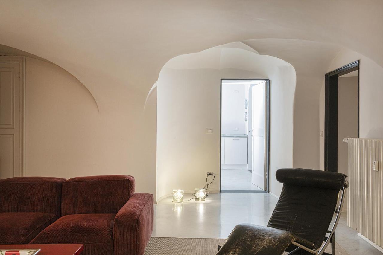 Garibaldi Glamorous Apartment By Wonderful Italy Генуа Екстериор снимка