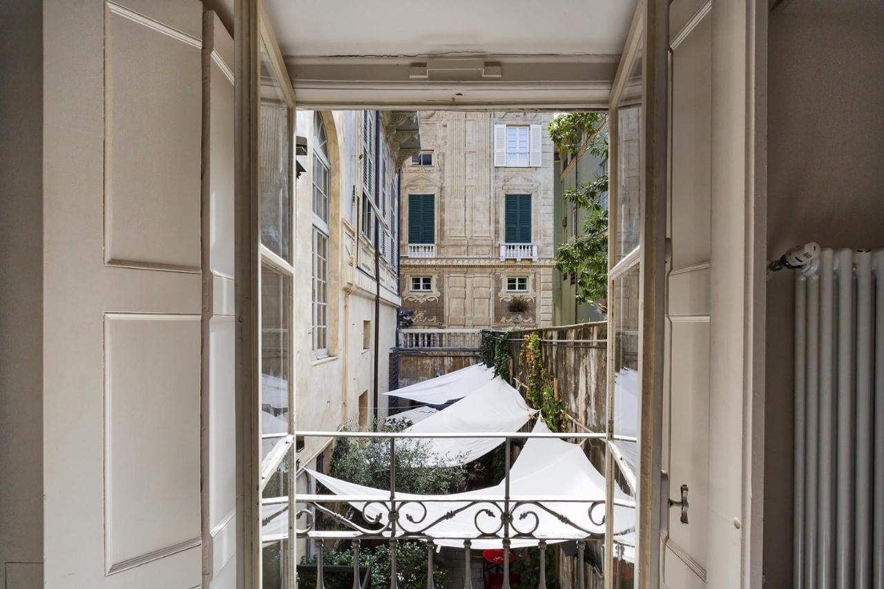 Garibaldi Glamorous Apartment By Wonderful Italy Генуа Екстериор снимка